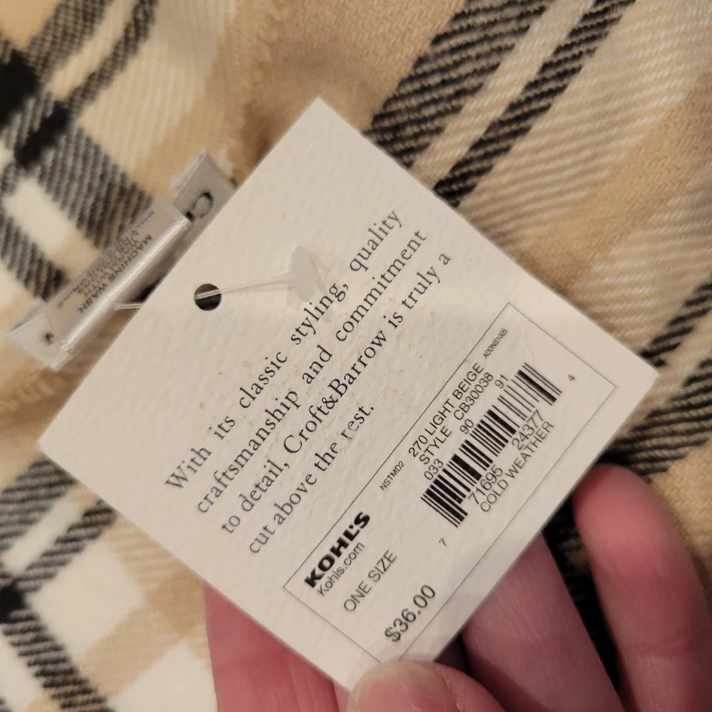 Croft & Barrow Plaid Scarf White Hat and Glove Set New